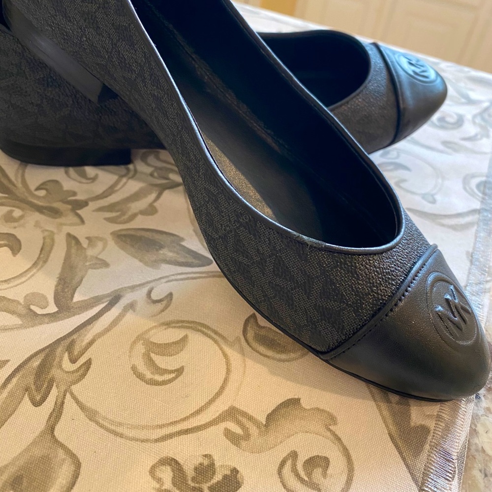 Michael Michael Kors ballet